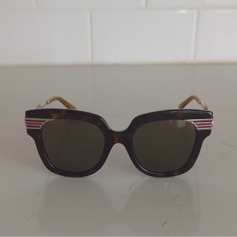 Gucci oversized tortoise Sunglasses
